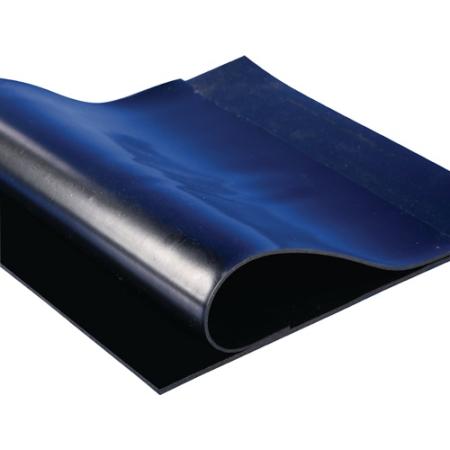 Rubberen plaat breedte 1,2 m lengte 10 m dikte 5 mm zwart NR/SBR m. textielinleg wiel MÖLLER | IP.4000349110